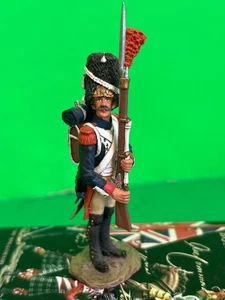 King & Country NA063 French Imperial Guard - Present Arms Napoleonic MIB - Bild 1 von 3
