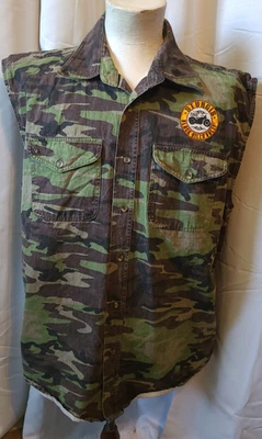 Men's VIntage Sturgis 2005 Biker Design sleeveless camo shirt 2XL - Image 1 of 4