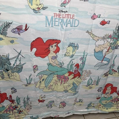 Винтажное постельное белье Disney Little Mermaid Ariel с плоским простынем 92 дюйма пастельный океанский принт - Изображение 1 из 4