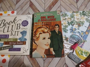 Fecha artesanal con un libro, fecha con un libro, libro romance arlequín vintage - Imagen 1 de 8