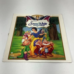 Walt Disney's Masterpiece Snow White & The Seven Dwarfs 1994 Laserdisc - Picture 1 of 4