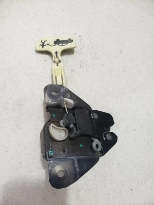 Trunk Lid Latch Lock Actuator Chrysler 300 OEM 2005 2006 2007 2008 2009 2010 OEM - Image 1 of 3