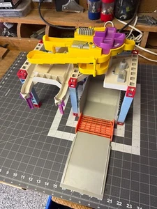 Rokenbok System Action Factory Starter Set Ball Ramp Chute - Picture 1 of 10