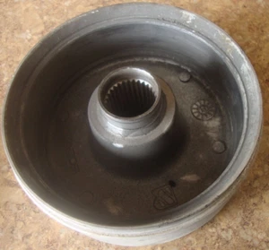 2005 Polaris Sportsman 90 ATV Rear Brake Drum Shoe Cover H4 - Picture 1 of 1