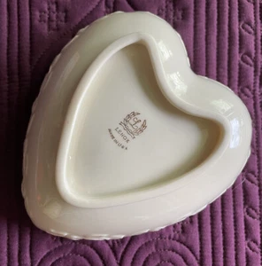 Lenox herzförmige Schmuckschale, 80er Jahre, Blumenmotiv unter Rand - Bild 1 von 4