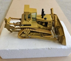 CONRAD 1/50 CATERPILLAR D11N TRACK TYPE TRACTOR DOZER - Picture 1 of 7