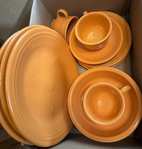 Homer Laughlin Fiestaware 15 Piece Place Setting Tangerine Retired Color Orange - Picture 1 of 15