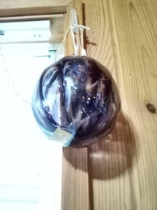 Mundgeblasene in Schottland Sonnenfänger Kugel von Jangles blau lila Glas  - Bild 1 von 14