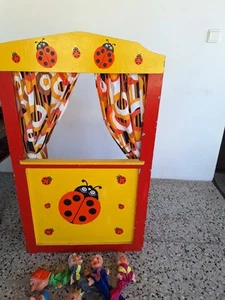 Puppentheater mit Handpuppen - Bild 1 von 2