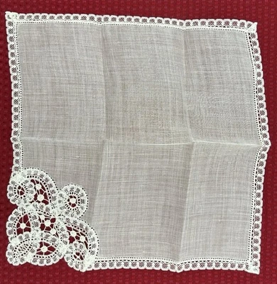 Pañuelo de novia antiguo de encaje Battenberg pañuelo de boda blanco lino años 20 Foto 1 de 4