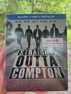 Straight Outta Compton Limited Edition Steelbook Blu-ray + DVD + Digital SEALED! - Image 1 of 4