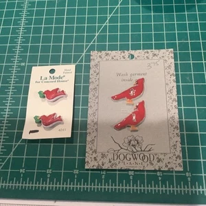 Kardinalknöpfe 2 verschiedene Sorten 2 pro Karte - Bild 1 von 2