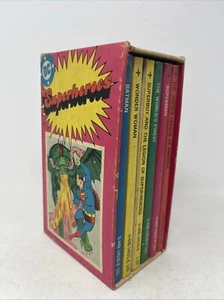 1977 DC Superheroes Tempo Books PB Box Set (Batman, Superman, Wonder Woman, ecc.) - Foto 1 di 24