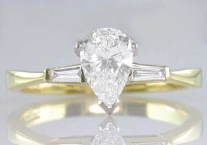 Diamond Pear-shape Ring 0.90ct Certified D VS1 18ct Gold Engagement - Picture 1 of 1