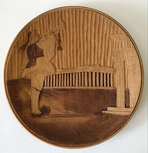 Tromba vintage 1953 legno intagliato a mano Atene Grecia uomo souvenir targa colosseo - Foto 1 di 5