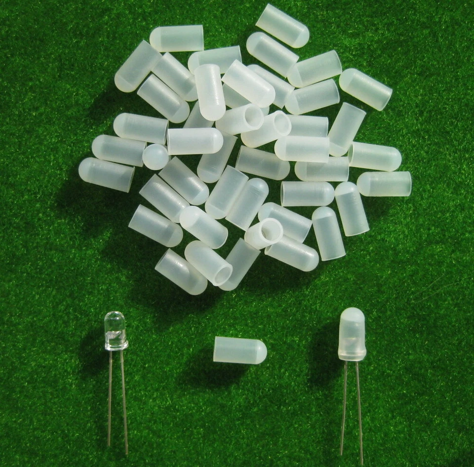 XPT02W 100pcs White Covers for 5mm Grain of Wheat Bulbs LEDs - Image 1 of 1