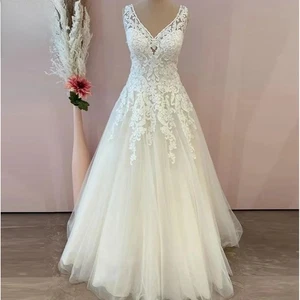 Charming A-Line Wedding Dress Bridal For Woman Tank V-Neck Luxurious Appliques - Picture 1 of 9
