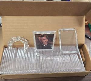 Lot of 50 SNAP-IT NO SCREW CARD HOLDERS WITH 5 STANDS Fit regular card size - Picture 1 of 4