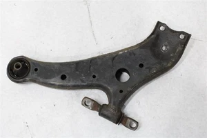 Toyota Highlander 2015 brazo de control inferior delantero AWD derecho 1378490 - Imagen 1 de 12