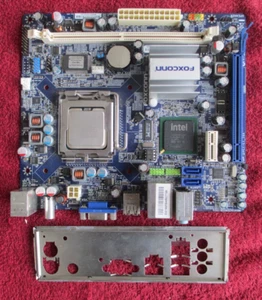 Placa madre Foxconn G31S/G31S-K Socket LGA 755 DDR2 con CPU - Imagen 1 de 1