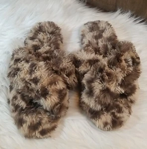 Women's Size 7/8 Fuzzy Furry Open Toe Slip On Slippers Animal Leopard - Picture 1 of 5