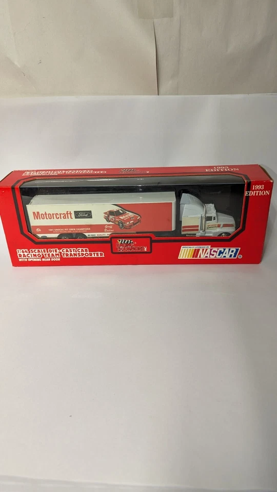 Racing Champions Dale Jarrett Interstate Batteries Transporter 1:64 Diecast Truck