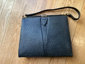 Vintage Women  black Ostrich hand back from Saks Fifth Ave - Picture 1 of 2