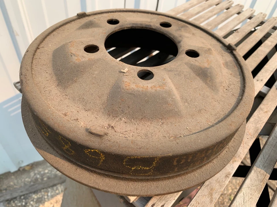 Nuevo de Lote Antiguo 1953 1954 Dodge Meadowbrook D46 D47 D51 1954 Coronet D52 Tambor de Freno Delantero Foto 1 de 4