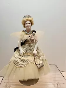 SAR la Reina Isabel Reina Madre Muñeca Peggy Nisbet 8" Torre Tesoros 1979 RARA - Imagen 1 de 19
