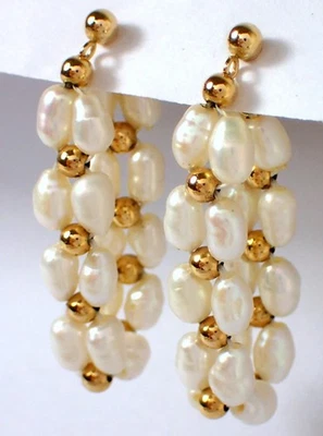 Pendientes de aro colgantes de perlas de agua dulce de oro amarillo de 14 k JCM Jacmel Mauricio de colección Foto 1 de 4