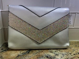 Silver Glitter Clutch Purse with Chain and Magnetic Clasp - Picture 1 of 2