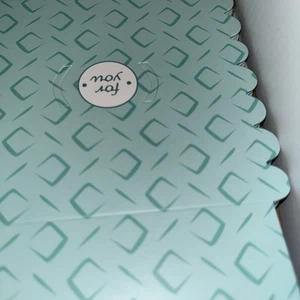 "Juego de 19 cajas y cintas impresas Hayley Cherie 3 7/8"" rosa azul verde amarillo" - Imagen 1 de 7