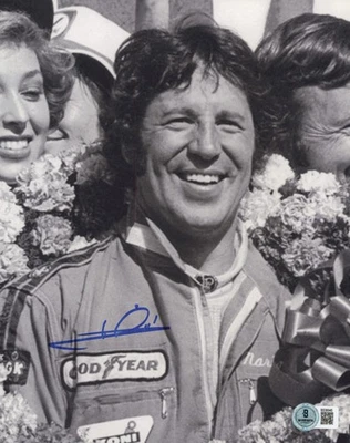 Foto firmada autografiada por Mario Andretti de 8x10 Indy Car Beckett BAS QR #BS36945 Foto 1 de 2
