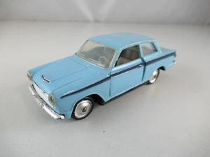 Norev plastic 1:43 84 Ford Cortina - Imagen 1 de 5