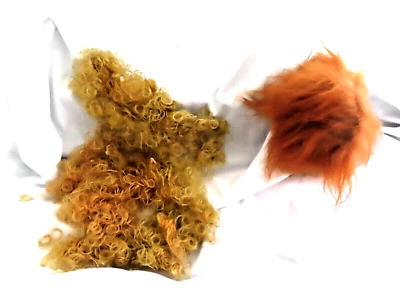 Lote de 2 pelucas de muñeca lote peluca rubia rizada y peluca roja Foto 1 de 4