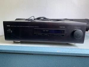 YAMAHA DSP-E1000 Verstärker - Bild 1 von 5