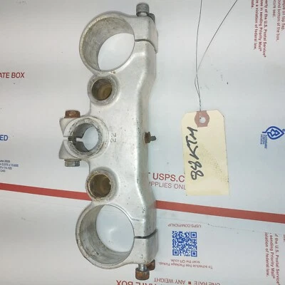 KTM 600 1988 Enduro triple techo de árbol con pernos Foto 1 de 4