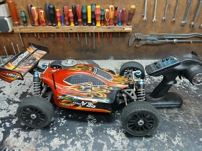Carson Specter Pro V 36 RC-Buggy 1:8 Nitro Verbrenner - Bild 1 von 4