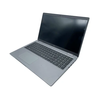 Dell Latitude 5520 11Gen i5-1145G7 2,6GHz 16GB DDR4 512GB SSD 15,6 Laptop C-Ware - Bild 1 von 4