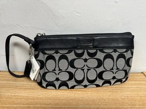 Bolso de Mano Coach Signature Muñequera Grande Gris Negro Firma Bloque de Color ¡NUEVO CON ETIQUETAS! ¡NUEVO! - Imagen 1 de 7