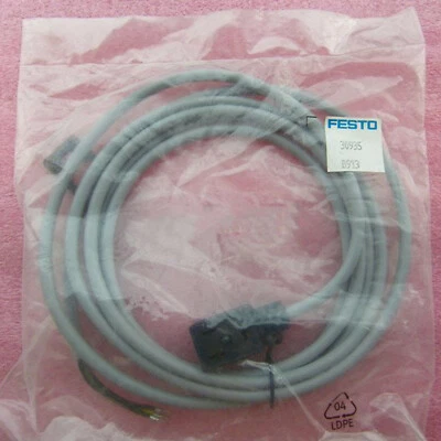 1PC New Festo KMF-1-24DC-2,5-LED 30935 Sensor Fast Shipping #YP1 - Image 1 of 2