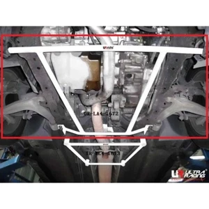 ULTRA RACING para SAAB 93 2ª GENERACIÓN (YS3F) 2002-2014 BARRA INFERIOR DELANTERA SOPORTE MIEMBRO - Imagen 1 de 1