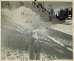 1946 Pressefoto Bruno Engler Skifahren in der Sunshine Ski Lodge, Banff, Alberta - Bild 1 von 2