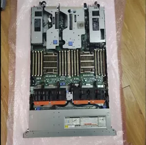 Servidor DELL R650 1U 8x bahía de 2,5", 2x CPU Intel Xeon 4310, 16x DDR4 16 GB 3200 MHz - Imagen 1 de 1