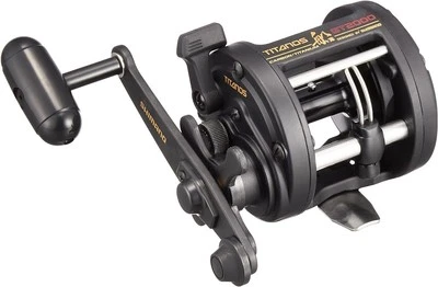 Carrete manual Shimano de doble husillo Titanos Ship GT2000/GT3000 con... - Imagen 1 de 4