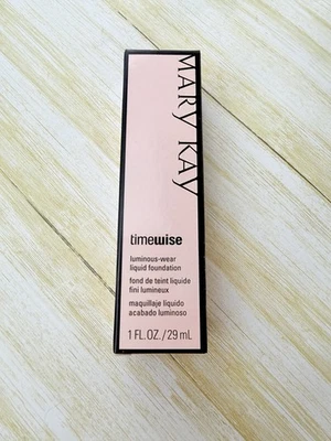 Mary Kay Beige 6 Timewise Matte Wear Foundation #038710 Normal To Dry Full Cover - Image 1 of 4