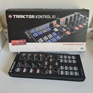 Native Instruments Traktor Kontrol X1 MK1 Traktor USB DJ Controller 