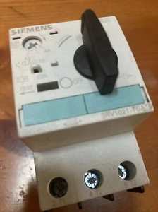 Siemens 3RV1021-1GA10 Handmotorstarter, 3-polig, 4,5-6,3A, 600VAC, Hutschiene - Bild 1 von 6