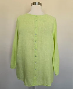 Tahari Size 1X Pale Green Roll Tab Sleeve Button Up 100% Linen Shirt Top Blouse - Picture 1 of 13