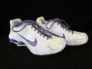 Nike Shox Youth R4 FW weiß lila Laufschuhe 397284-155 US 5,5Y EU 38 EUC - Bild 1 von 11